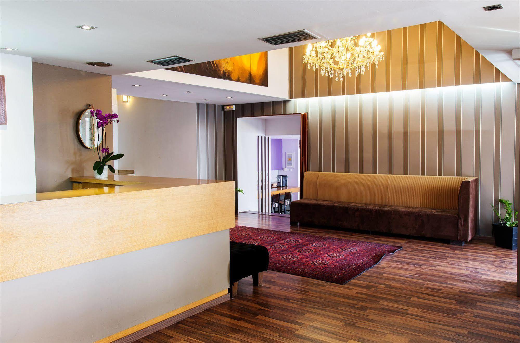 אתונה Galaxy Hotel מראה חיצוני תמונה