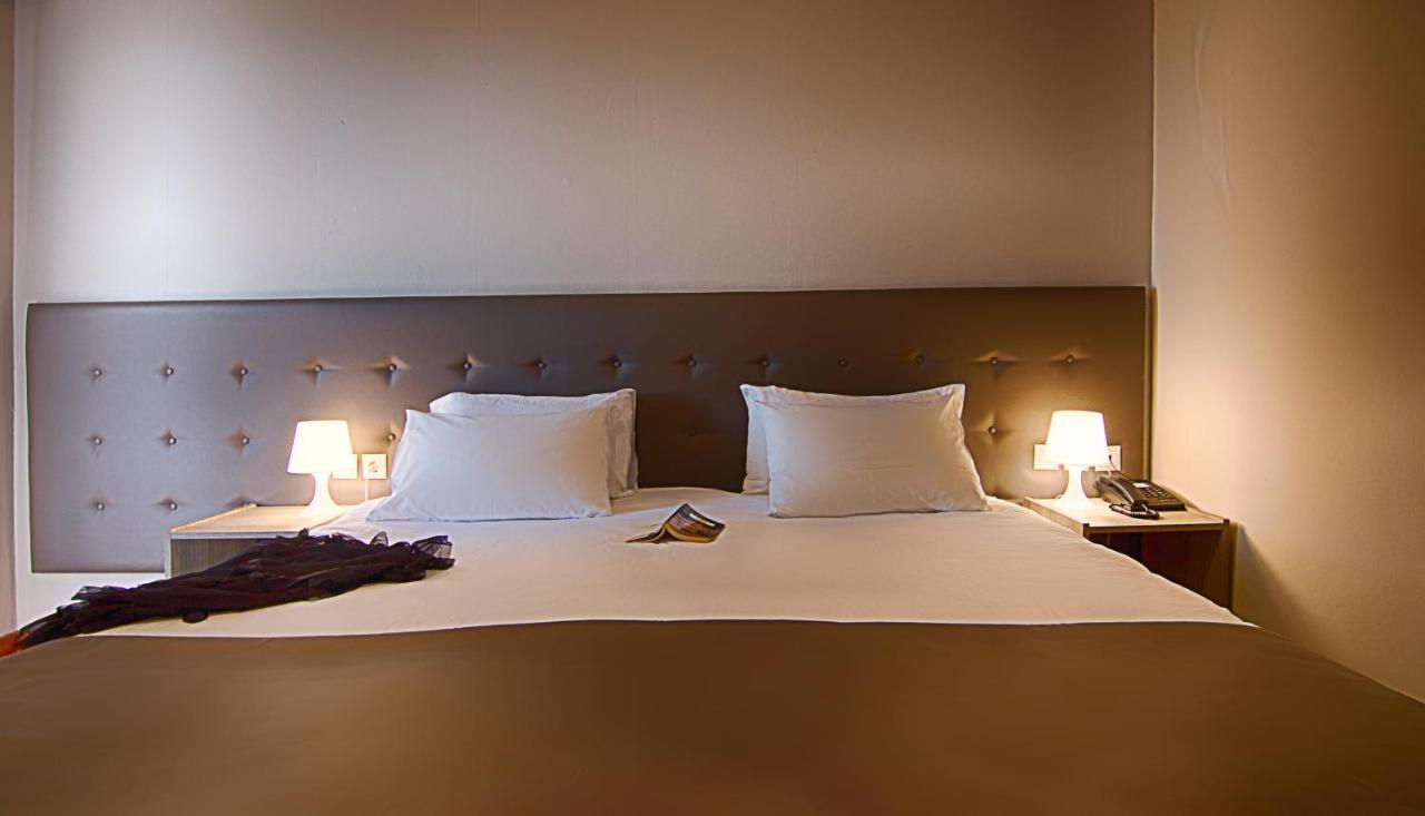 אתונה Galaxy Hotel מראה חיצוני תמונה